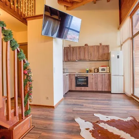 Lovely 2bd Maisonette In By Flat Mаnager Apartmán